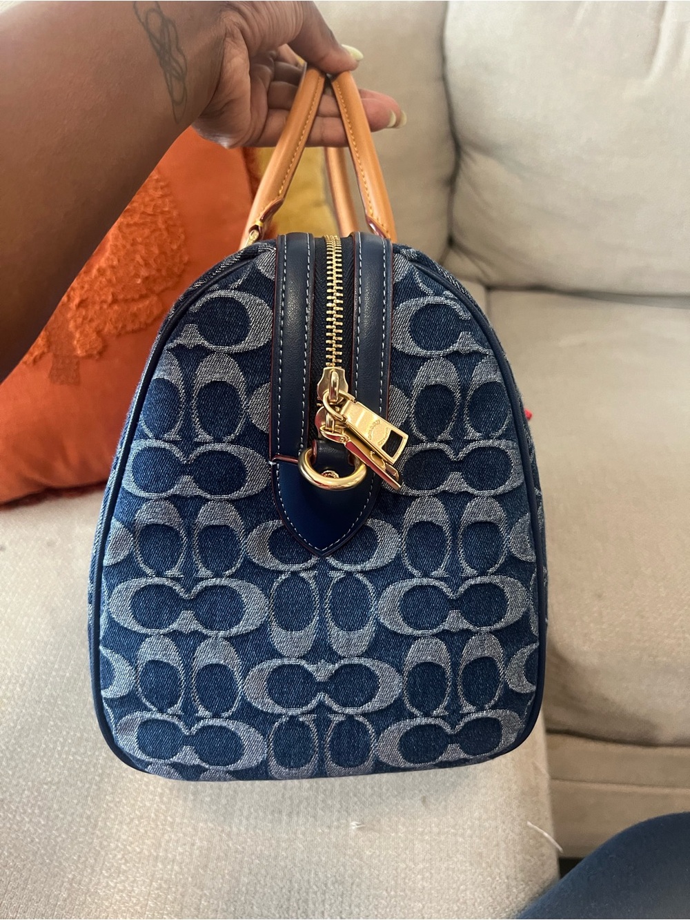 Coach Signature Large Denim Rowan - Picture 2 of 10